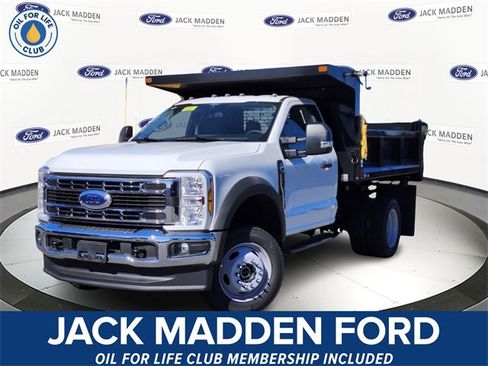 New 2025 Ford F550 XL image 1