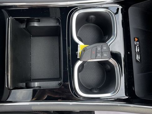 New 2026 Chevrolet Traverse Z71 w/ Enhanced Driving Package image 10