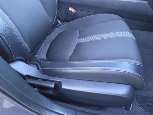 Used 2021 Honda Civic Sport image 23