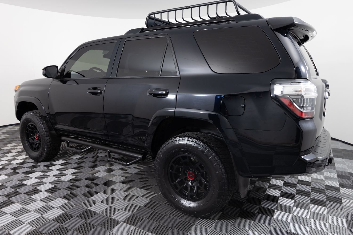 Used 2021 Toyota 4Runner Trail Special Edition AWD/4WD image 4
