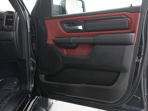 Used 2025 RAM 1500 Rebel AWD/4WD image 9