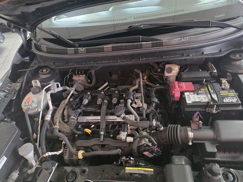 Used 2020 Nissan Kicks SV FWD image 43