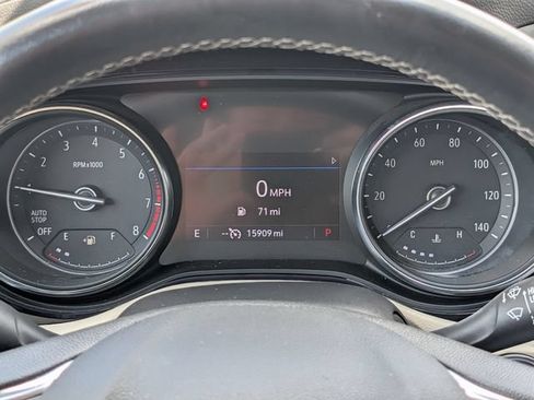 Used 2023 Buick Encore GX Select FWD image 25