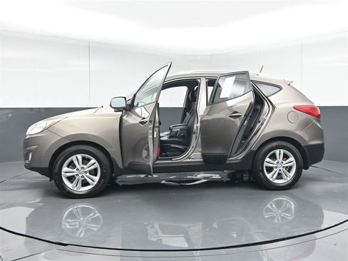 Used 2013 Hyundai Tucson GLS AWD/4WD image 37