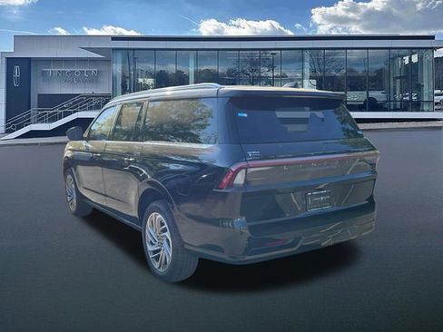 New 2026 Lincoln Navigator L Reserve image 5