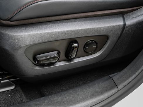 Used 2024 Lexus RX 350 F Sport image 36