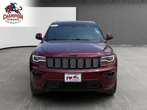 Used 2022 Jeep Grand Cherokee Laredo X RWD image 8