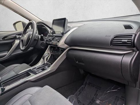 Used 2023 Mitsubishi Eclipse Cross SE image 30