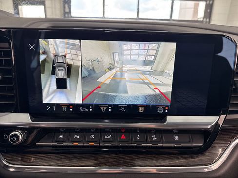 Used 2024 GMC Sierra 1500 Elevation w/ Elevation Premium Package image 27