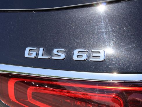 Certified 2022 Mercedes-Benz GLS 63 AMG 4MATIC image 8