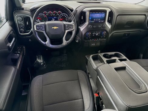 Used 2021 Chevrolet Silverado 1500 LT AWD/4WD image 17