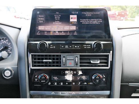 Used 2024 Nissan Armada Platinum w/ Captain's Chairs Package image 22