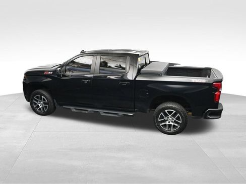 Used 2019 Chevrolet Silverado 1500 LT Trail Boss AWD/4WD image 20