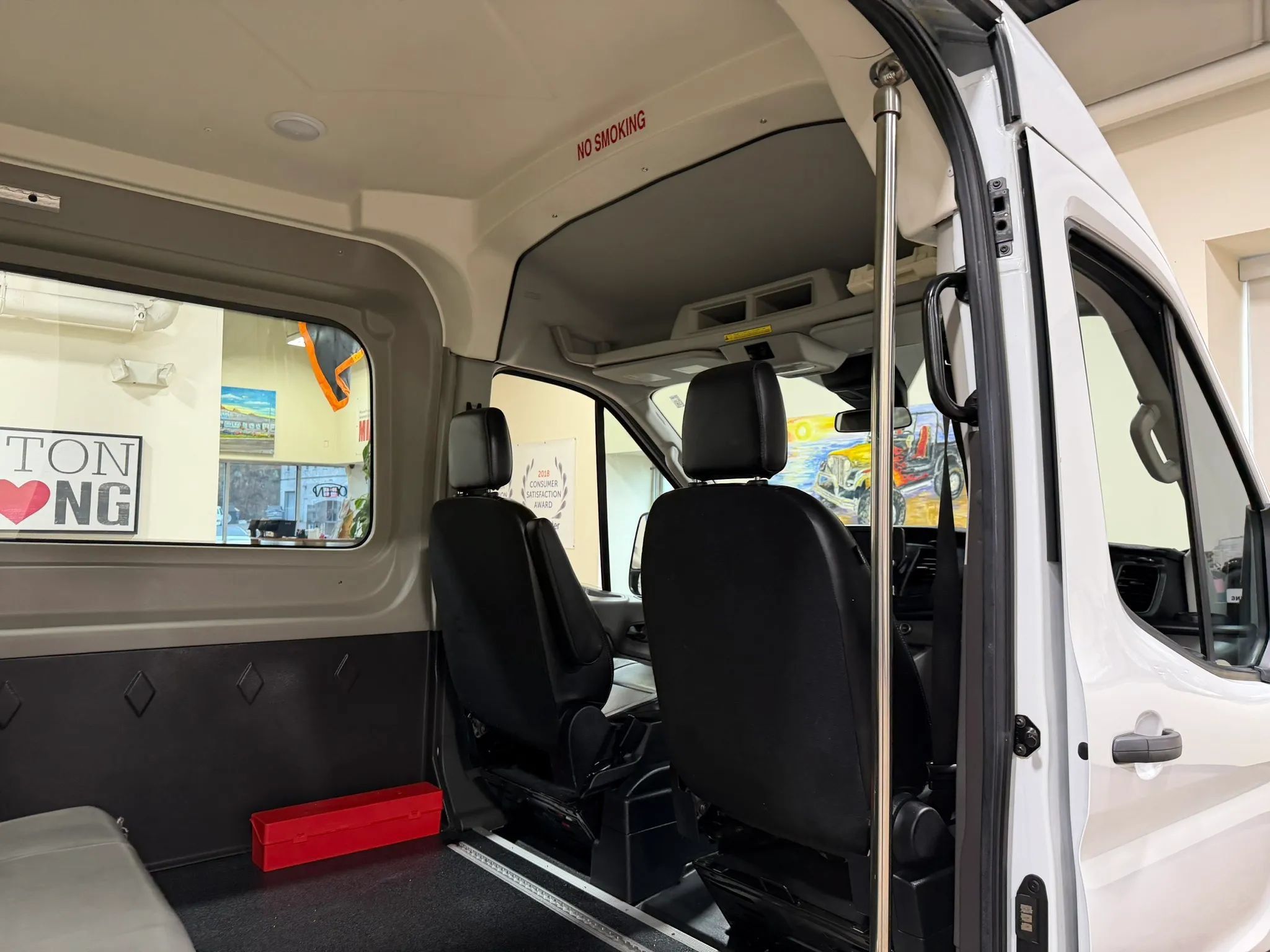 Used 2020 Ford Transit 150 Medium Roof RWD image 27