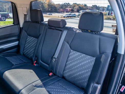 Used 2021 Toyota Tundra SR5 w/ Trail Edition image 20