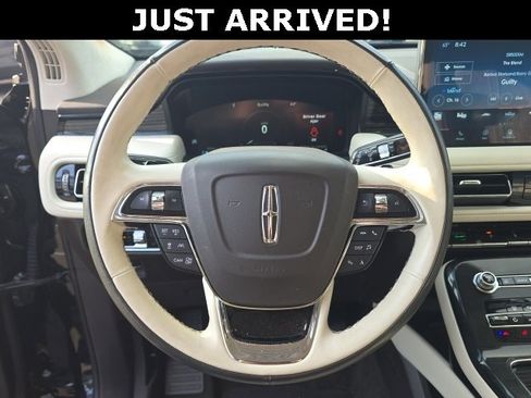 Used 2023 Lincoln Nautilus Black Label w/ Class II Trailer Tow Package image 16