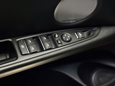 Used 2018 BMW X5 M image 13