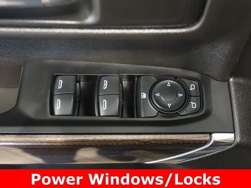 Used 2022 Chevrolet Silverado 1500 LT Trail Boss w/ Convenience Package II image 6