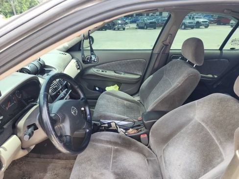 Used 2003 Nissan Sentra GXE FWD image 23