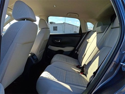 Certified 2026 Honda HR-V LX image 10