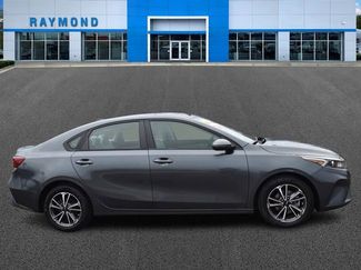 Certified 2022 Kia Forte LXS w/ LXS Technology Package video 2