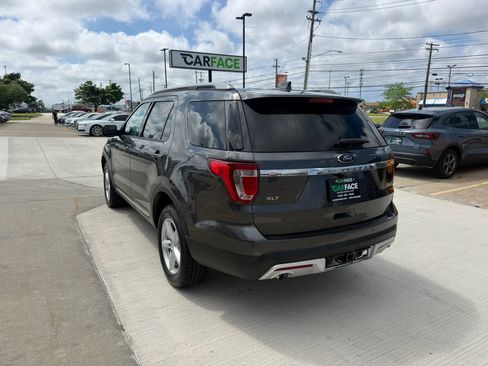 Used 2017 Ford Explorer XLT AWD/4WD image 8