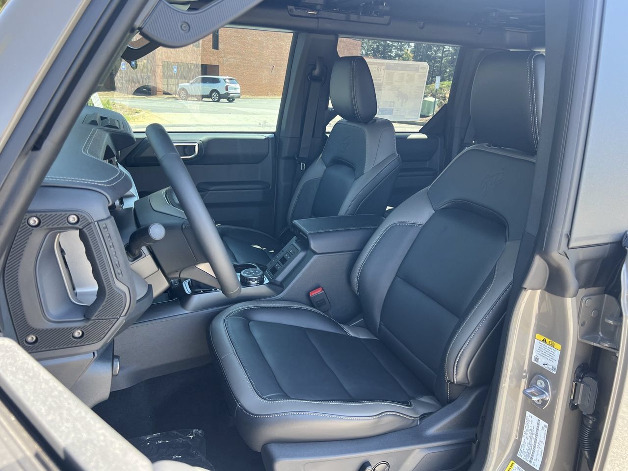 New 2026 Ford Bronco Outer Banks AWD/4WD image 13