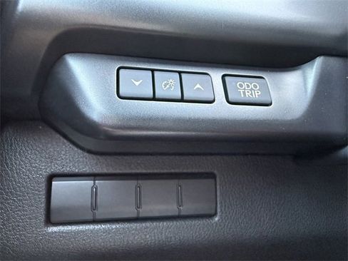 Used 2020 Lexus UX 250h w/ Premium Package image 30