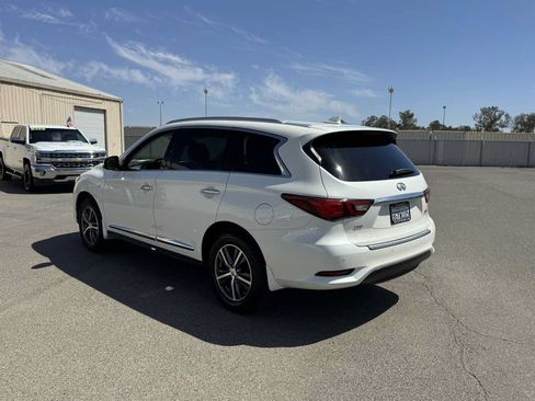 Used 2019 INFINITI QX60 Luxe w/ Essential Package AWD/4WD image 7