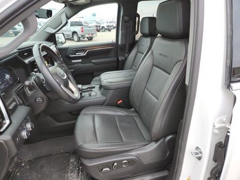 Used 2024 GMC Sierra 1500 Denali w/ Technology Package image 18