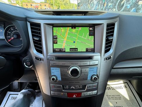 Used 2014 Subaru Outback 2.5i Limited AWD/4WD image 6