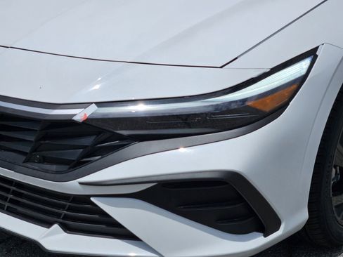 New 2026 Hyundai Elantra Sport FWD image 9