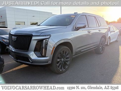 Used 2025 Cadillac Escalade Sport Platinum w/ LPO, ONYX Package image 1