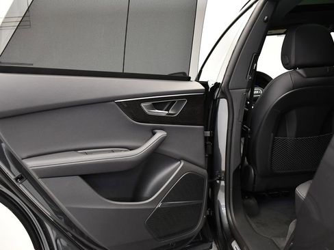 New 2026 Audi Q8 Premium Plus image 40