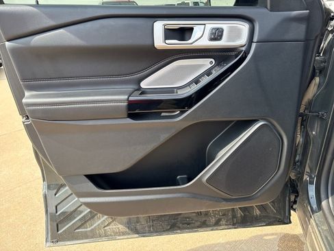 Used 2023 Ford Explorer ST w/ Equipment Group 401A image 13