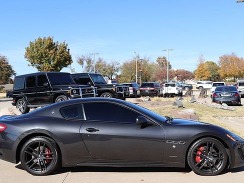Used 2017 Maserati GranTurismo Sport image 5