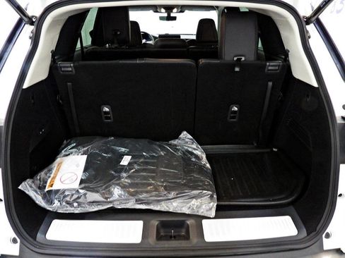 Used 2025 INFINITI QX60 Sensory w/ Vision Package AWD/4WD image 14