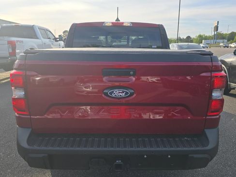 Used 2025 Ford Maverick Lariat w/ 4K Tow Package AWD/4WD image 4