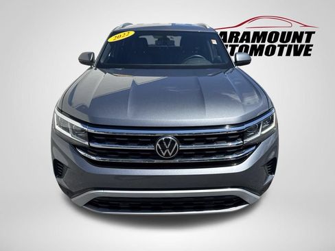 Used 2022 Volkswagen Atlas Cross Sport SE AWD/4WD image 2