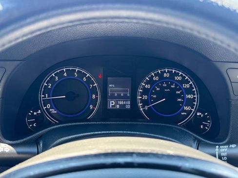 Used 2010 INFINITI G37 x Sedan AWD/4WD image 16