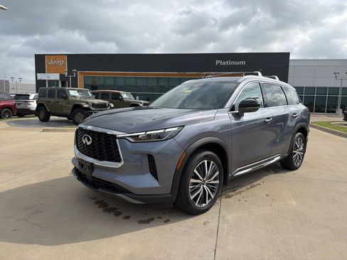 Used 2023 INFINITI QX60 Sensory w/ Cargo Package AWD/4WD image 1