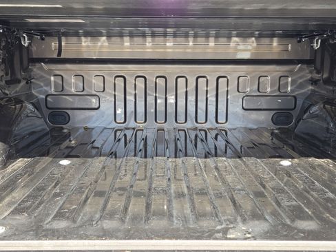 Used 2022 Ford F150 XLT w/ Equipment Group 302A High image 29