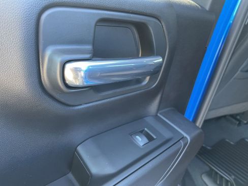 New 2026 Chevrolet Silverado 1500 Custom w/ Turbomax Blackout Package image 40