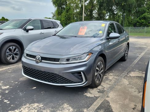 Used 2025 Volkswagen Jetta S FWD image 3