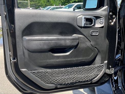 Used 2022 Jeep Gladiator Sport AWD/4WD image 7