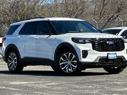 New 2026 Ford Explorer ST-Line