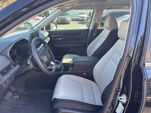 Used 2025 Honda CR-V EX image 7