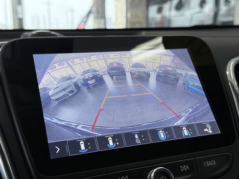 Used 2021 Chevrolet Equinox Premier image 62