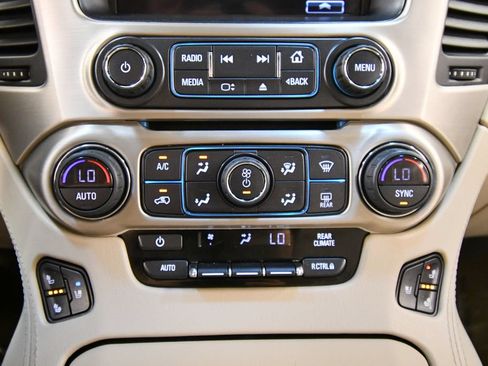 Used 2019 GMC Yukon Denali w/ Open Road Package AWD/4WD image 26