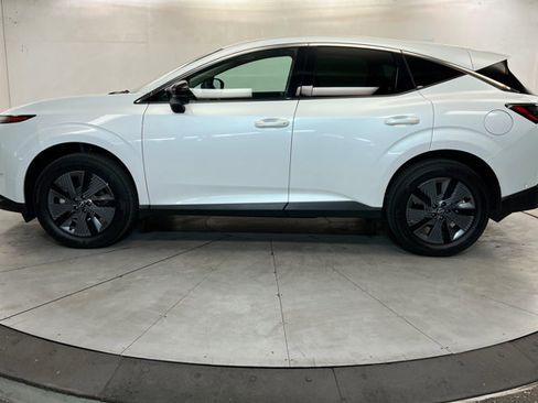 Used 2025 Nissan Murano SL AWD/4WD image 2